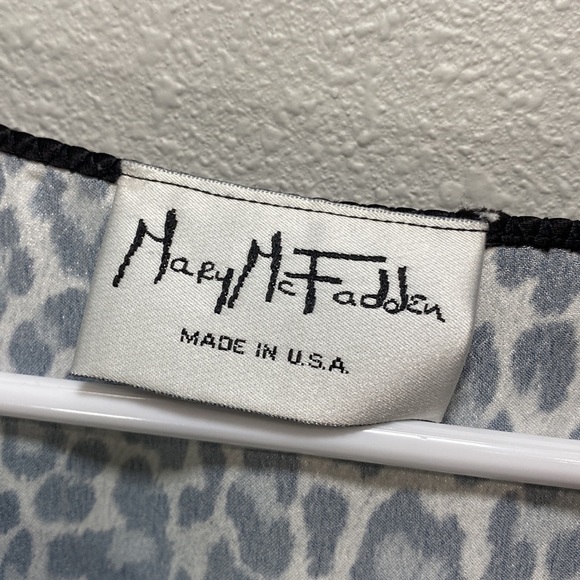 Mary‎ McFadden kaftan snow leopard print long satin - Picture 2 of 13